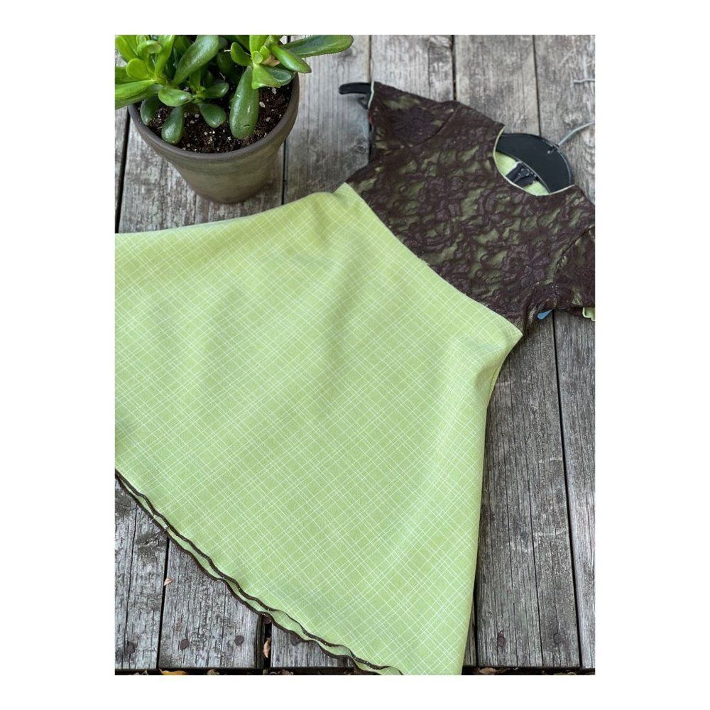 Hand Made Fit & Flare Dress Scoop Neck Lettuce Hem Chocolate Lace Green Jersey K